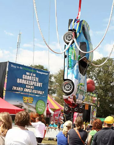 attracties car dropping extreme merkactivatie